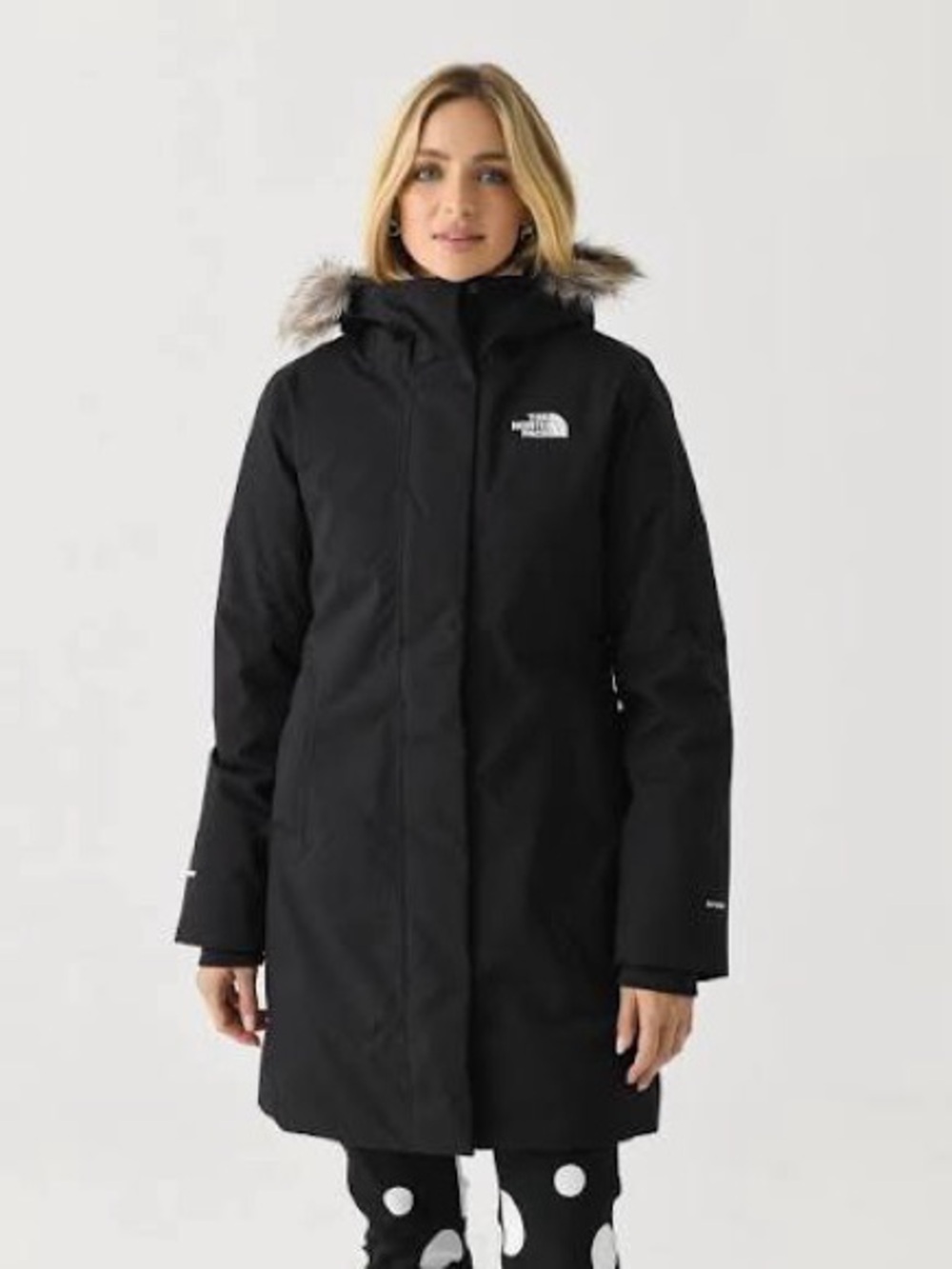 The North Face Black Puffer Jacket - Picture 2 of 7